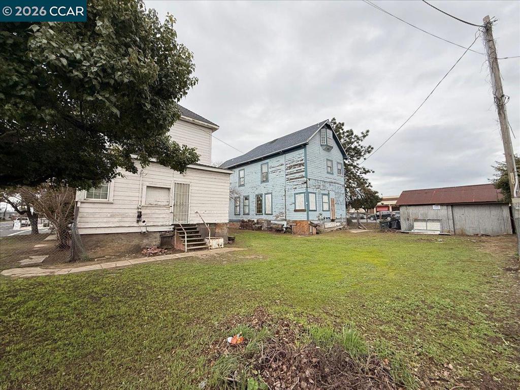 161 S 3Rd Ave