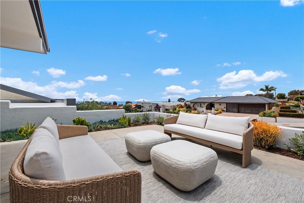 32512 Seven Seas Drive