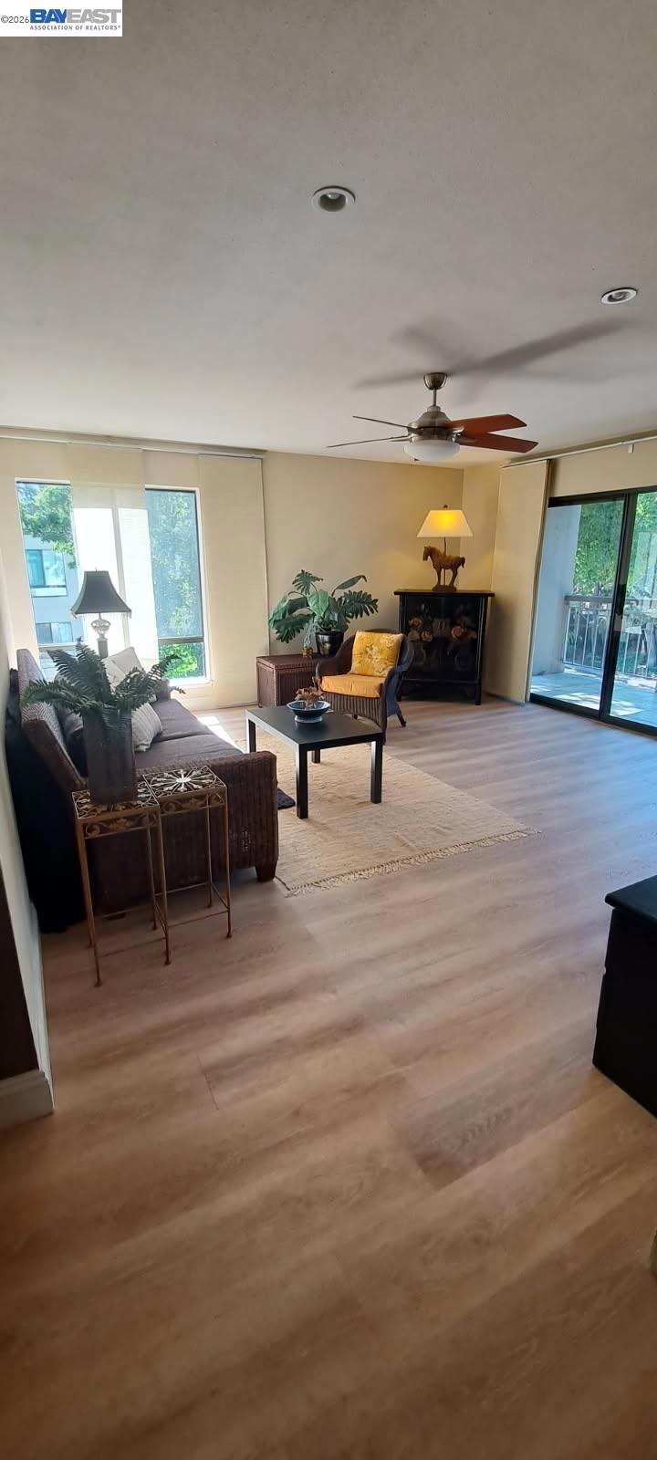 370 N Civic Dr 305