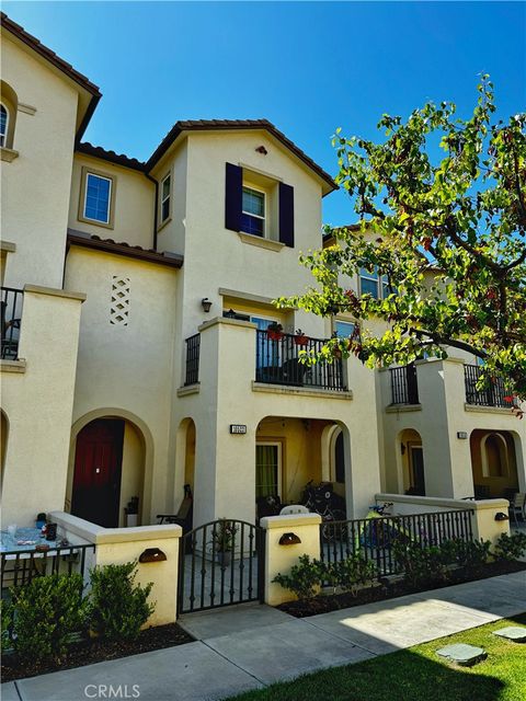 Photo of 10522 Poinsettia Ln LN, Santa Fe Springs, CA 90670 (MLS # SB26104404)