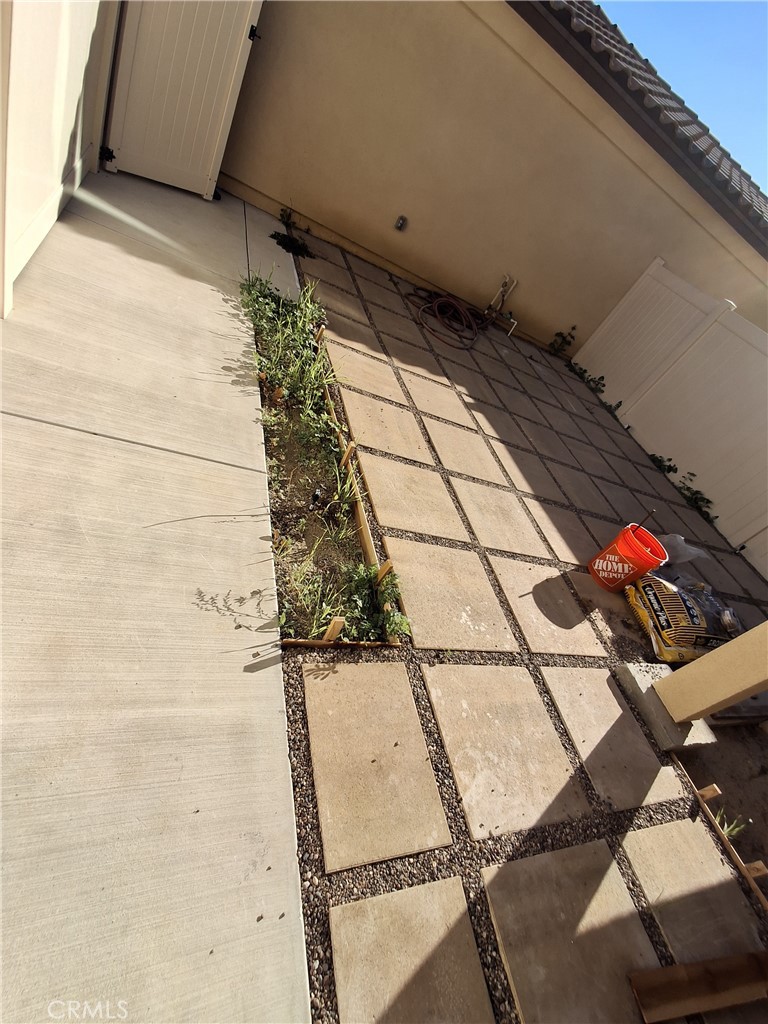 PRIMERO DEL SOL - Residential Lease