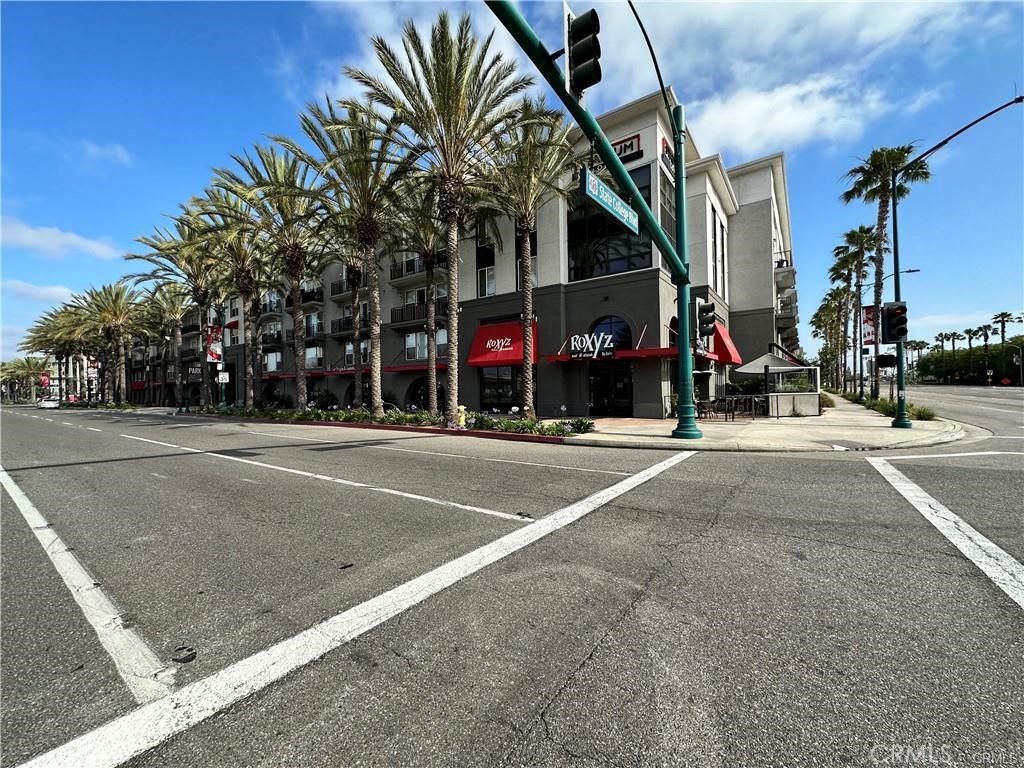The New Downtown... Amazing condo in the heart of all the happening and exiting downtown Anaheim. This 2 bedroom and 2 bathroom condo features Two covered parking spaces + guest parking, EV Charging Stations, Clubhouse, Gym, Pool/Spa, Sauna Room, Amazon Locker, Gated Community with 24/7 security guard, Near I-5|I-57|I-22 Freeways. Rent includes water, trash and internet. This is a must see.