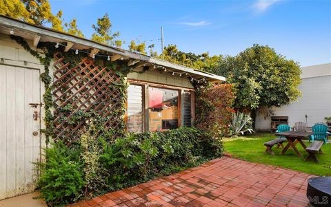Photo of 344 46 N Acacia Ave, Solana Beach, CA 92075 (MLS # 250032842SD) Photo of 344 46 N Acacia Ave, Solana Beach, CA 92075 (MLS # 250032842SD)