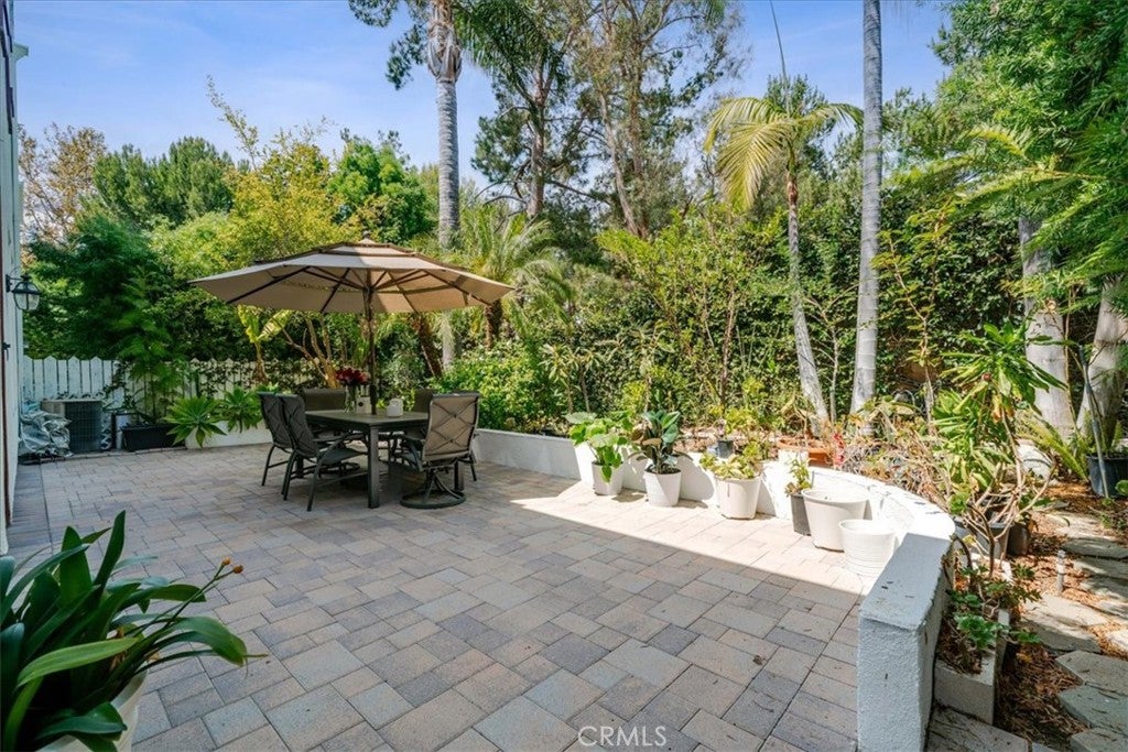 98 Winslow, Irvine CA 92620 - Photo 32