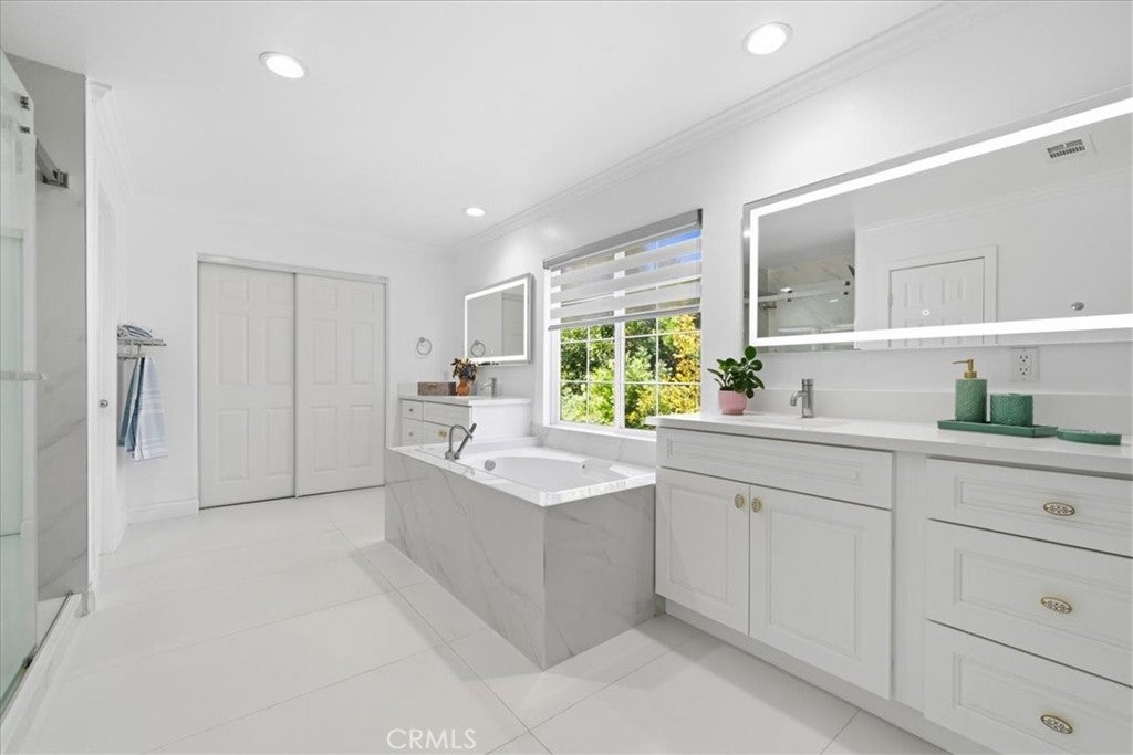 98 Winslow, Irvine CA 92620 - Photo 20