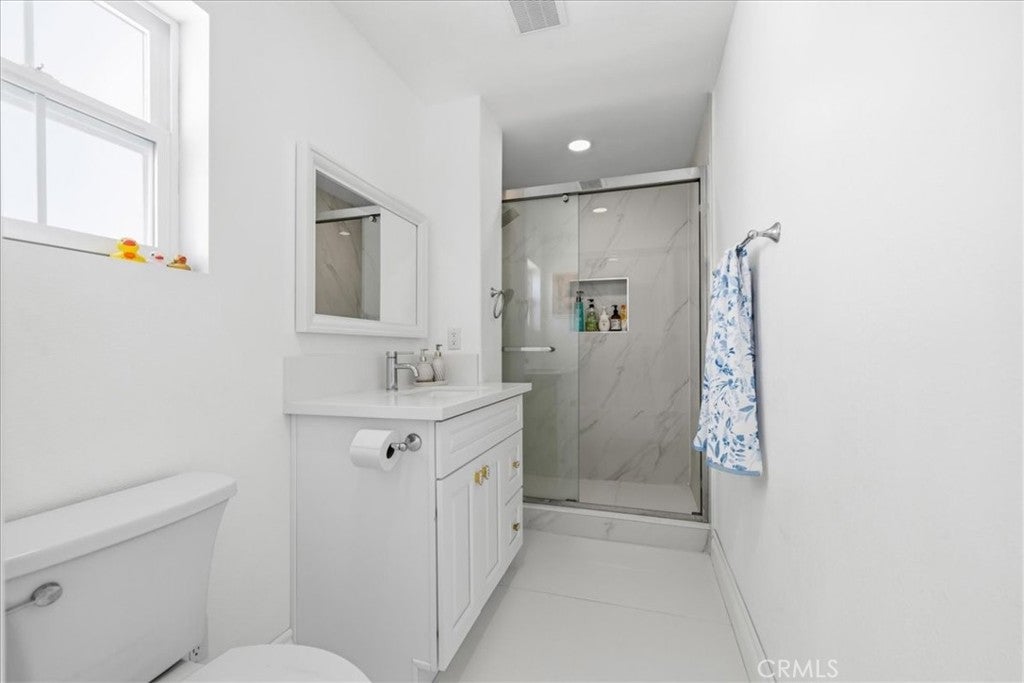 98 Winslow, Irvine CA 92620 - Photo 28