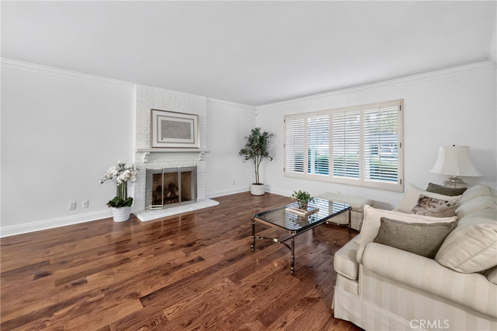 814 E 21st