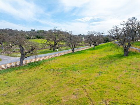 Tiny photo for 1440 Fire Rock Loop Loop, Templeton, CA 93465 (MLS # NS26051814)