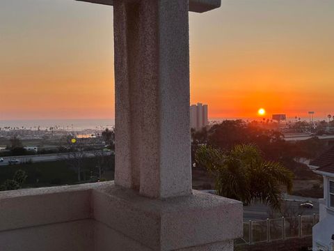 Photo of 845 Harbor Cliff Way Way #305, Oceanside, CA 92054 (MLS # 260002296SD)