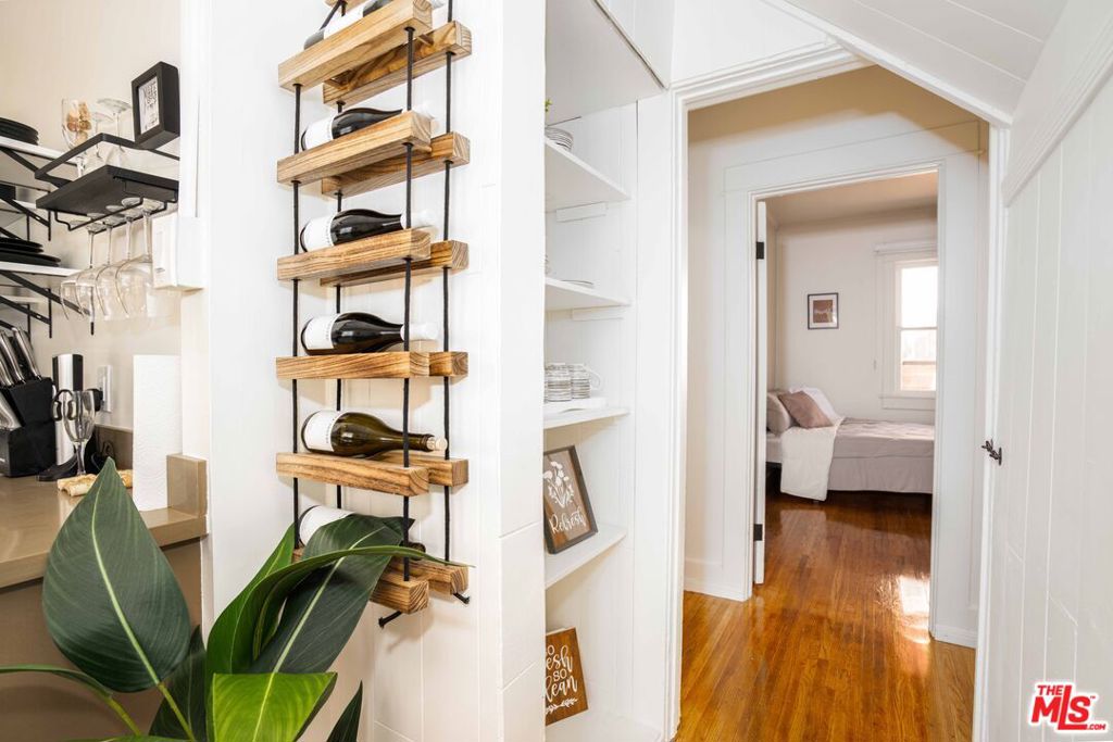 1277 W West Boulevard