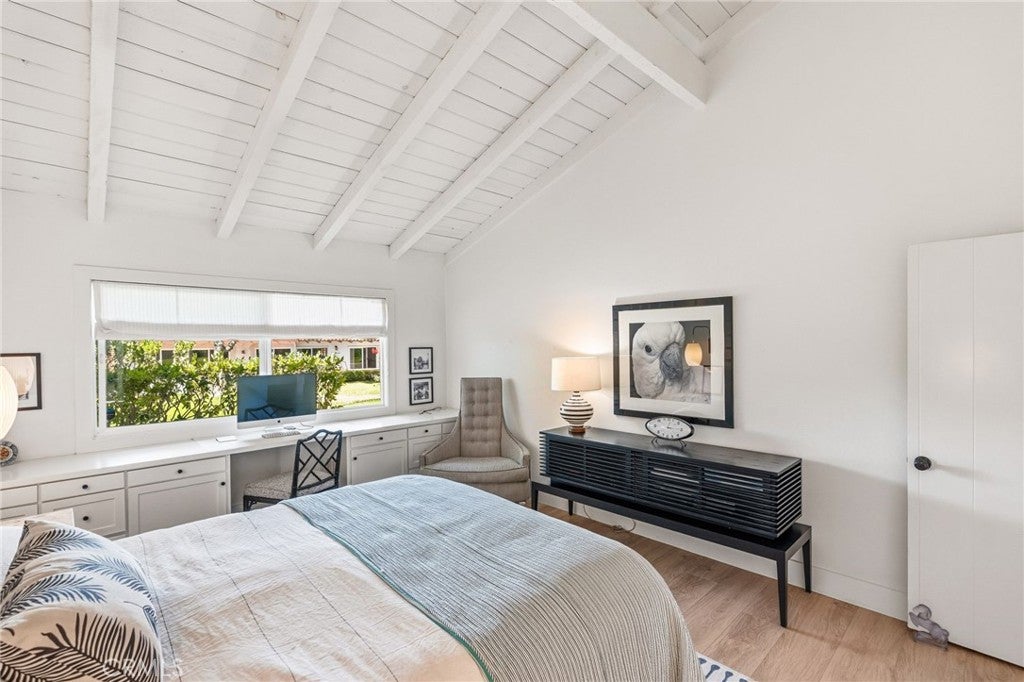 416 Onda, Newport Beach CA 92660 - Photo 18