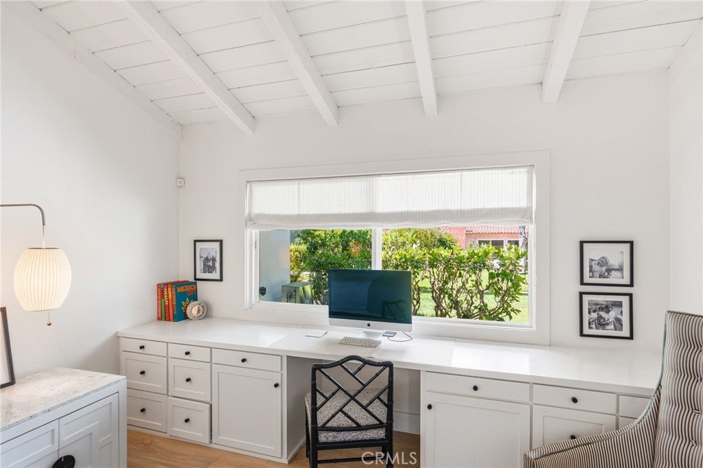 416 Onda, Newport Beach CA 92660 - Photo 16