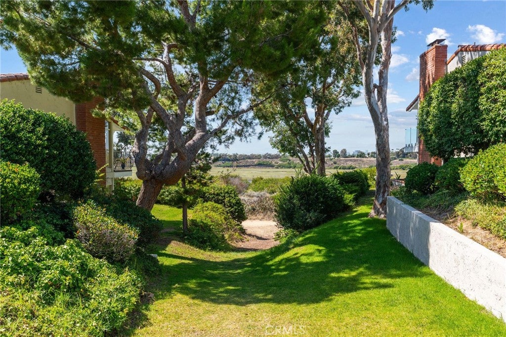 416 Onda, Newport Beach CA 92660 - Photo 37