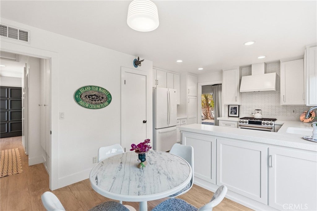 416 Onda, Newport Beach CA 92660 - Photo 10
