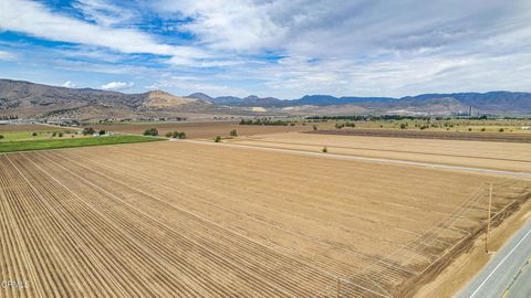 Photo of 0 Highline Lot 4, Tehachapi, CA 93561 (MLS # V1-30128) Photo of 0 Highline Lot 4, Tehachapi, CA 93561 (MLS # V1-30128)
