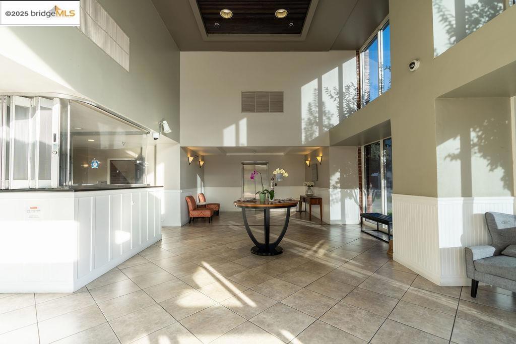 EMERYVILLE - Residential