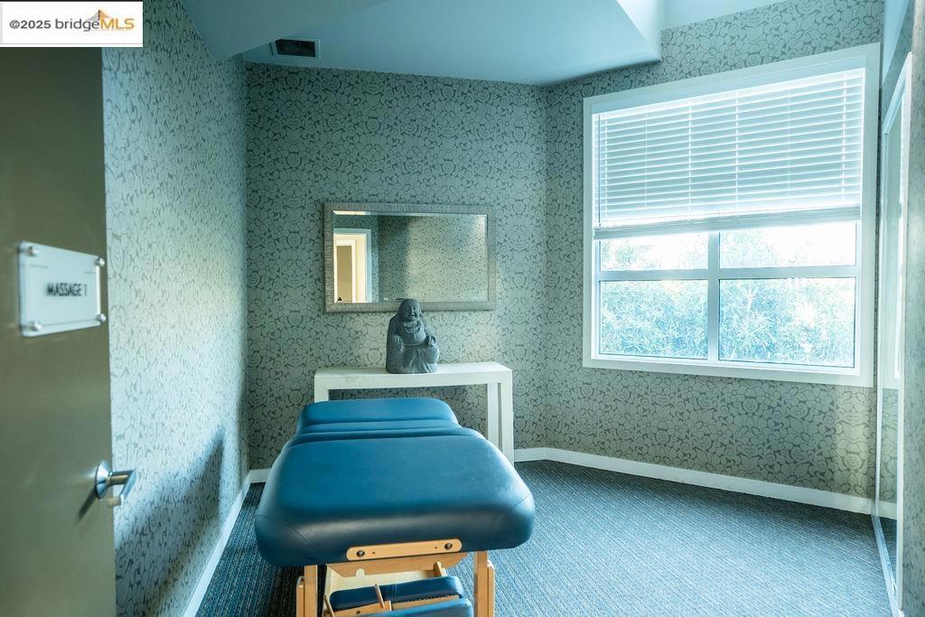 EMERYVILLE - Residential