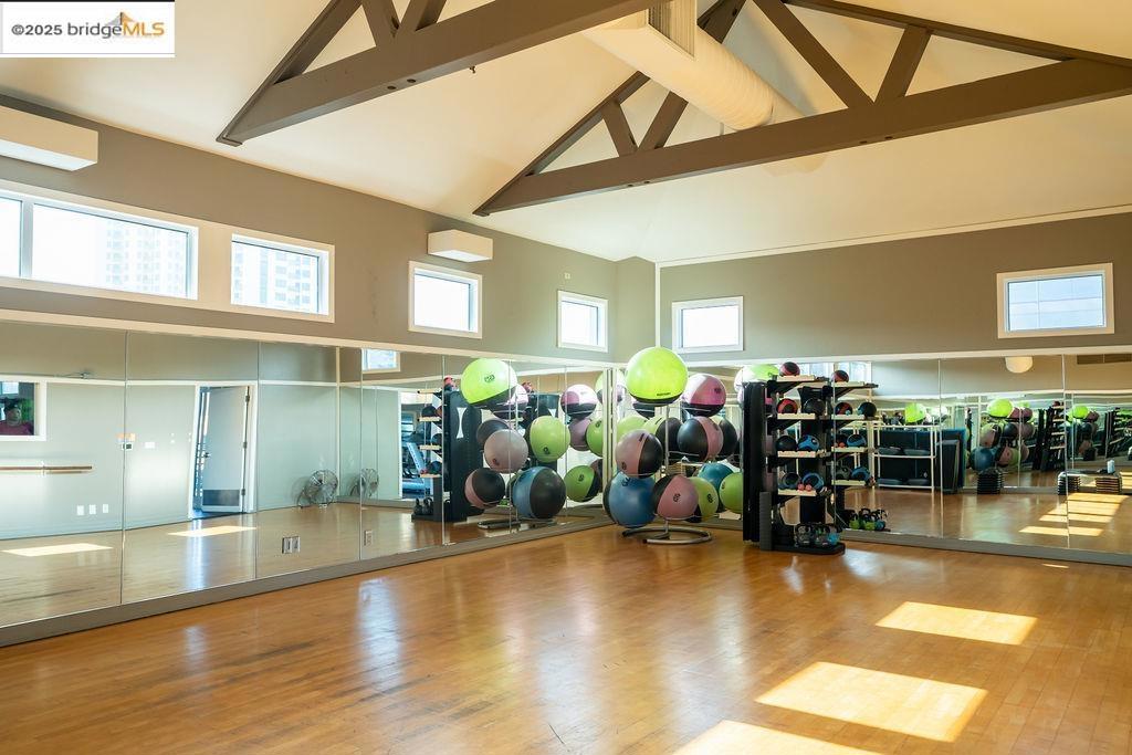 EMERYVILLE - Residential