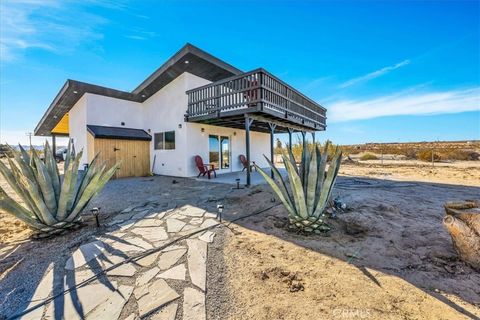 Photo of 1421 Sunrise Avenue, 29 Palms, CA 92277 (MLS # JT25242299)