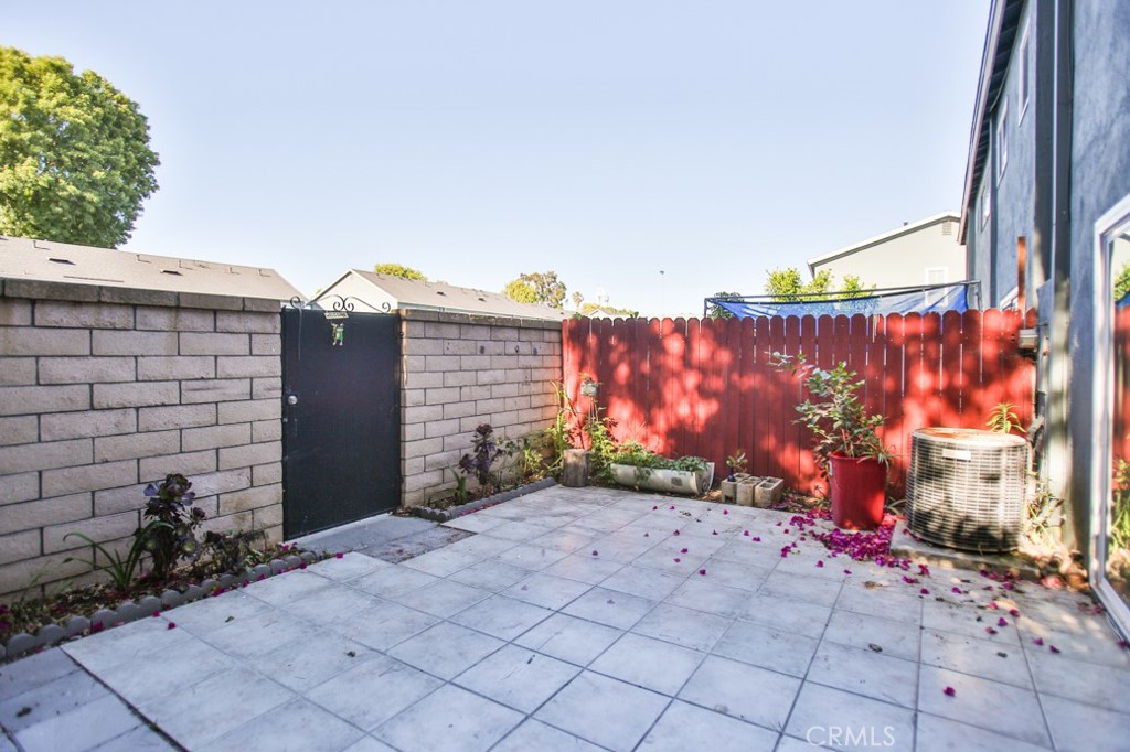 Monticello Townhomes (MONT) - Residential Lease