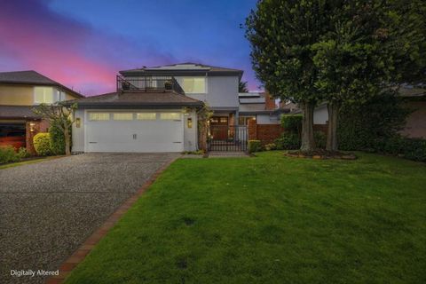 Photo of 2329 Burning Tree Road, Half Moon Bay, CA 94019 (MLS # ML82041314)