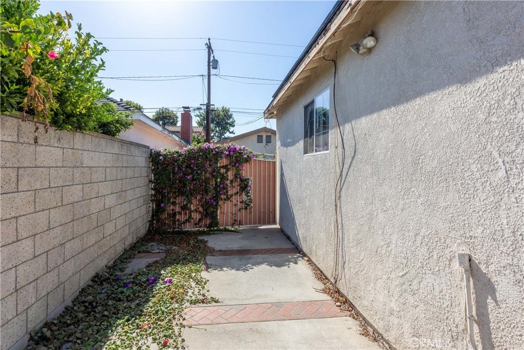 4445 Sunfield