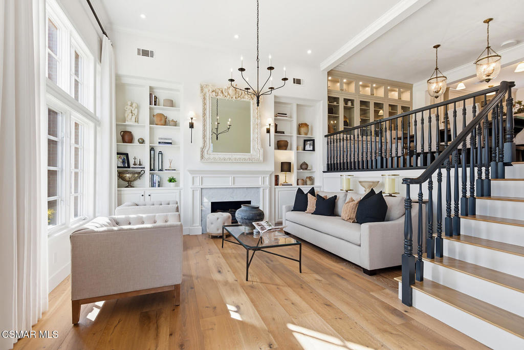 2406 Swanfield Court