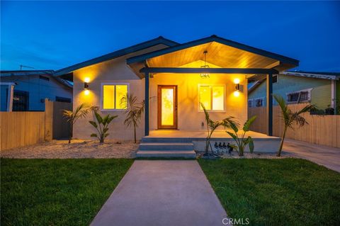 1535 W 70th Los Angeles CA 90047