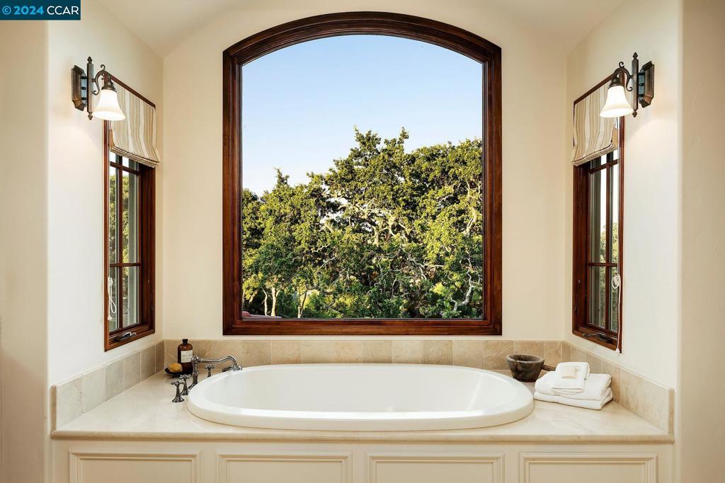 UPPER HAPPY VLY - Residential