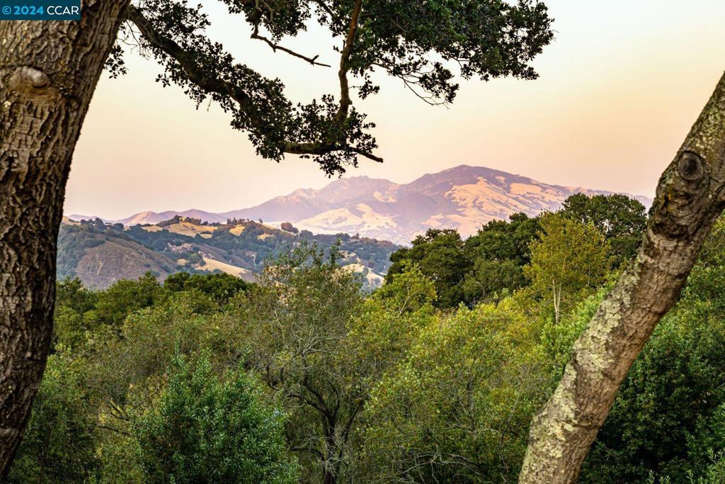 UPPER HAPPY VLY - Residential