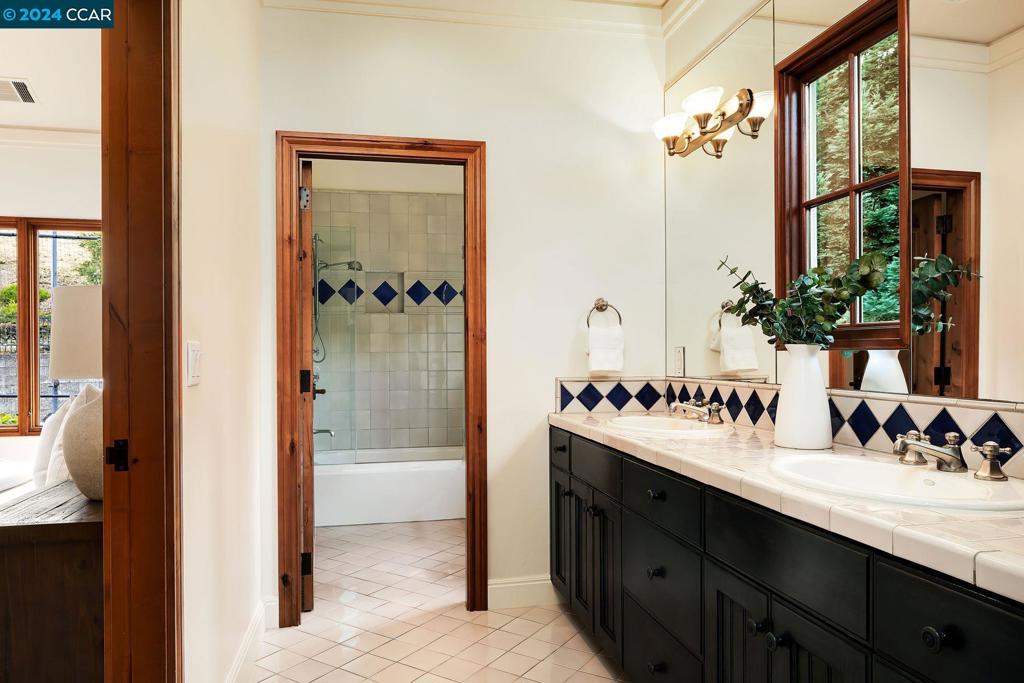 UPPER HAPPY VLY - Residential