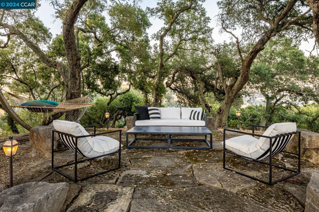 UPPER HAPPY VLY - Residential