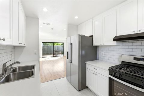 Photo of 11311 Tampa Avenue #21, Porter Ranch, CA 91326 (MLS # SR26073159)