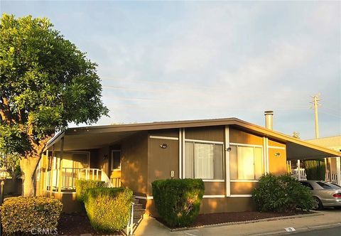 929 E Foothill Boulevard 15 Upland CA 91786