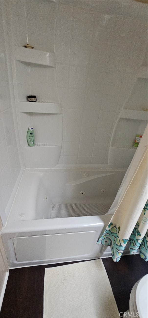 929 E Foothill Boulevard 15