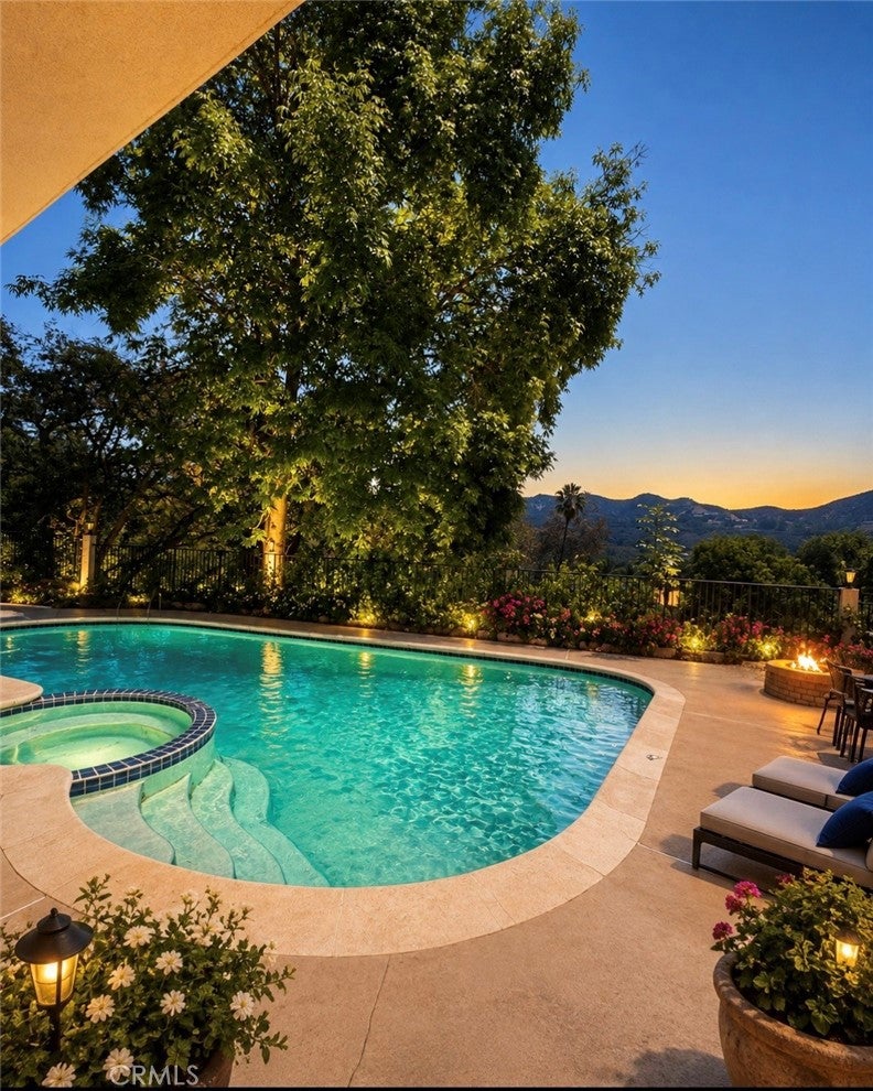 1569 Colina Drive