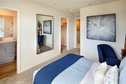 Tiny photo for 9528 Hannah Way, Riverside, CA 92503 (MLS # CV26087331)