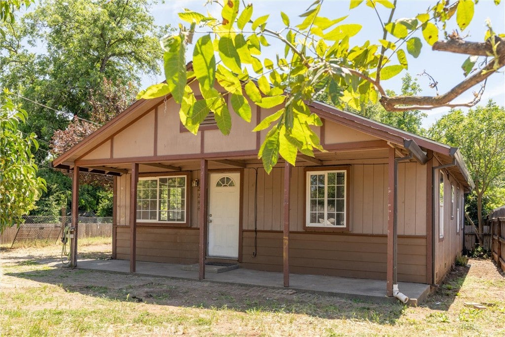 2244 Elm