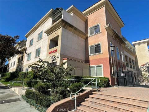 Photo of 421 S Garfield Ave #10, Monterey Park, CA 91754 (MLS # WS25246325)