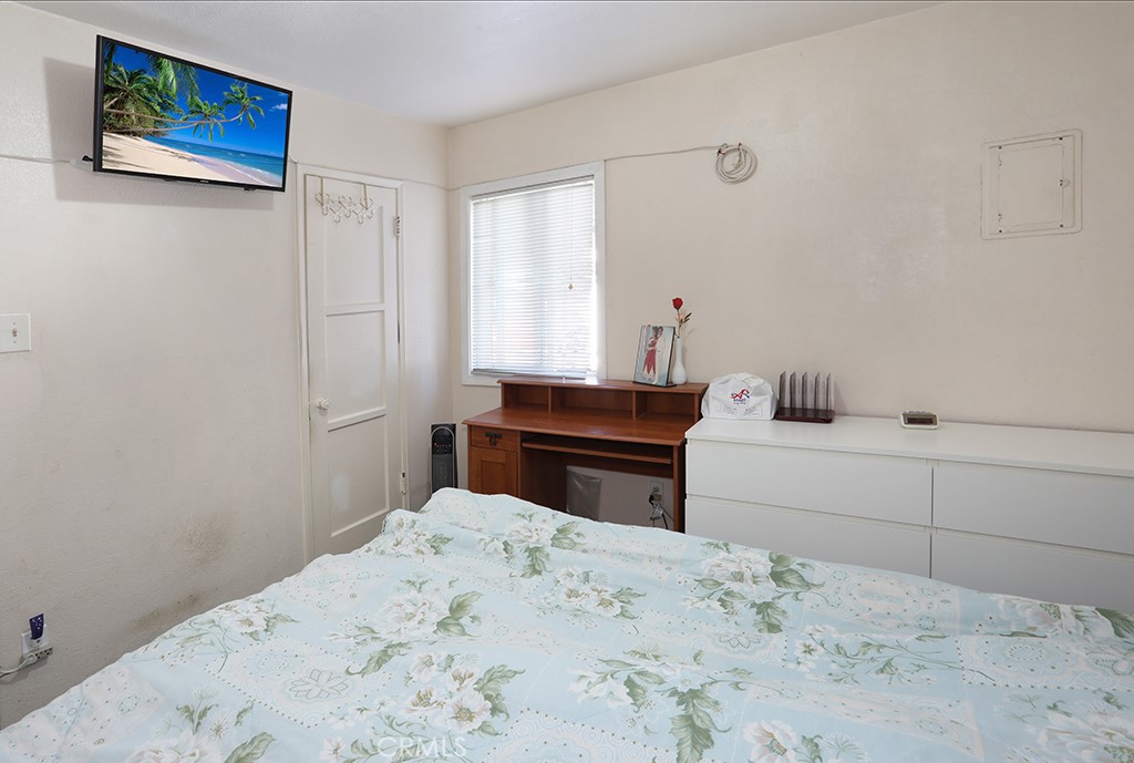 821 823 Gunther Street