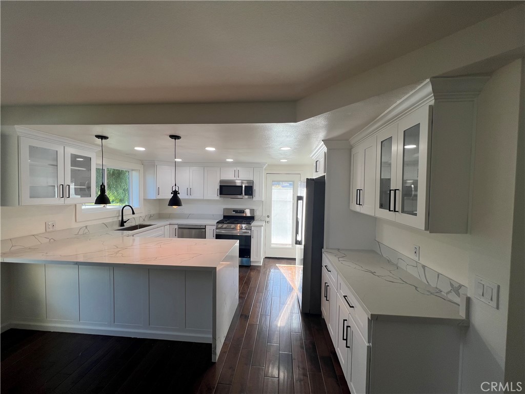 Prestige (17) Tr 6181 (PRES6) - Residential Lease