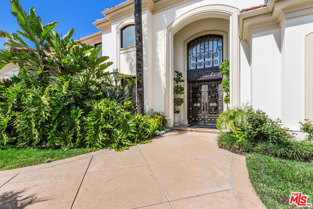 5418 Amber Circle
