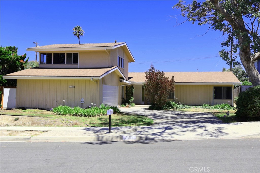 This is potentially a Four (4) bedroom house! The owners have diligently upgraded, cleaned up and revitalized this spacious home after renting to one family for almost 30 years. It should be noted that the owners still love this original home of theirs. Most of the interior has been freshly painted, including the kitchen cabinets. The kitchen got brand new stuff: 5 burner cooktop, range hood, disposer and quartz countertop. New vinyl flooring throughout! Upgrading to various LED lights has brightened up the whole house. Primary bathroom has a new double sink vanity. A new quiet garage door. The location is something you will appreciate: Just two blocks on flat Golden Meadow Dr. to Vista Grande Elementary school. It feels very spacious with high ceilings in the kitchen, living room and all bedrooms. Large room (more than 450sf) over the garage has a full bath with a tub. Although this room is not enclosed, it can be used for the 4th bedroom, or family retreat for various purposes. Now after the long hard work, the owners are waiting for a new qualified tenant (730+) with whom they can enjoy a cordial tenant-landlord relationship for years