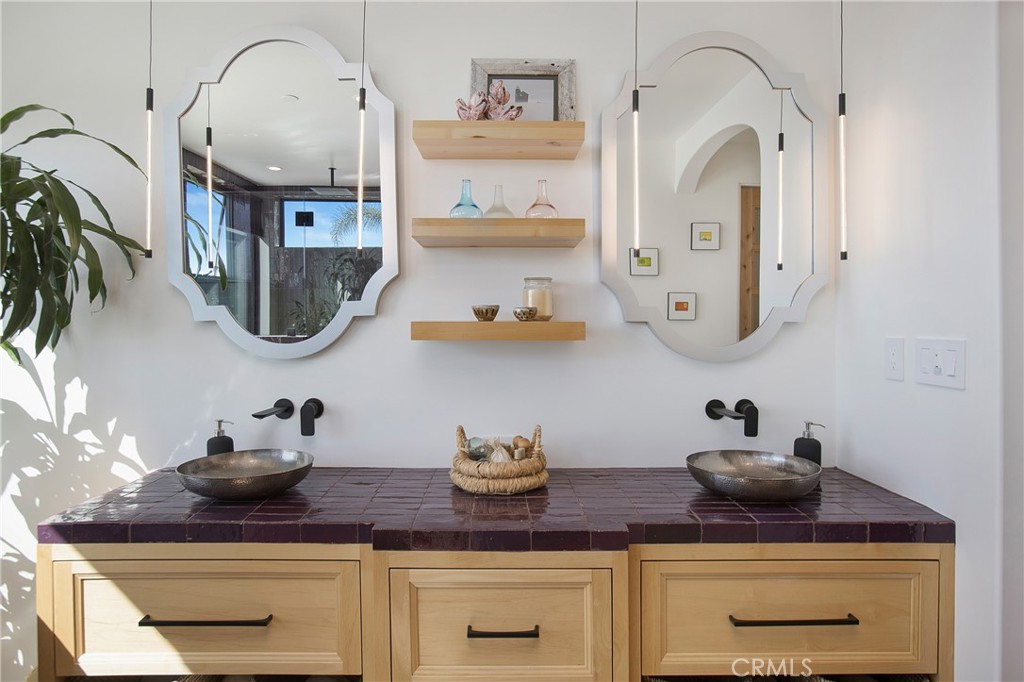 Temple Hills (TH) - Residential