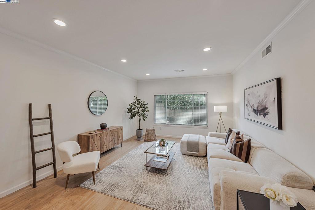 PARKMONT - Residential