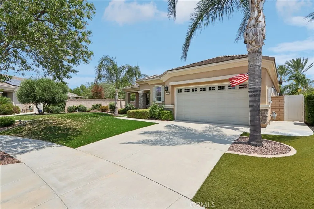 Hemet, California 92545, United States, 2 Bedrooms Bedrooms, ,3 BathroomsBathrooms,Residential,Active,174001