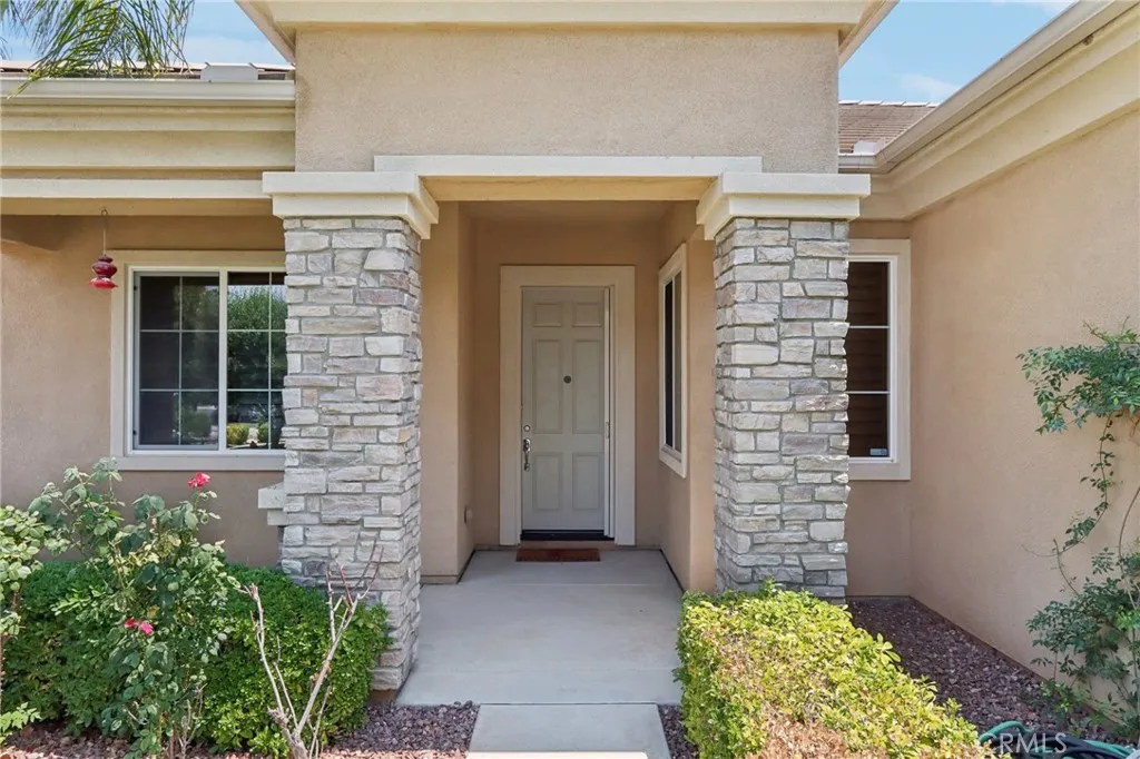 Hemet, California 92545, United States, 2 Bedrooms Bedrooms, ,3 BathroomsBathrooms,Residential,Active,174001