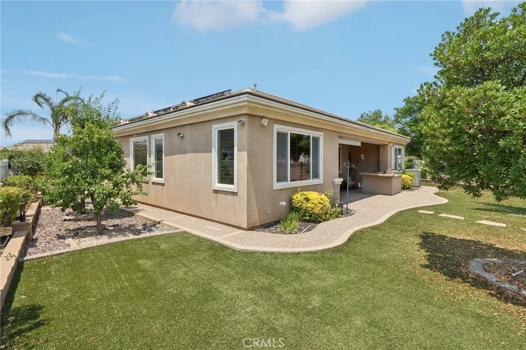 Hemet, California 92545, United States, 2 Bedrooms Bedrooms, ,3 BathroomsBathrooms,Residential,Active,174001