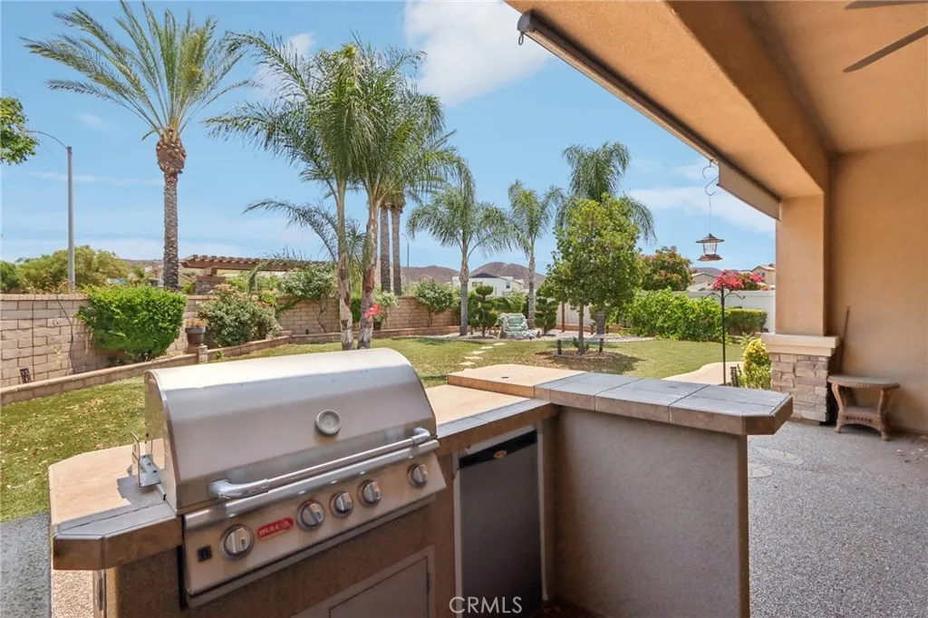 Hemet, California 92545, United States, 2 Bedrooms Bedrooms, ,3 BathroomsBathrooms,Residential,Active,174001