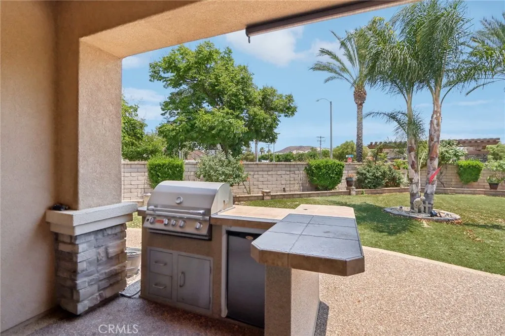 Hemet, California 92545, United States, 2 Bedrooms Bedrooms, ,3 BathroomsBathrooms,Residential,Active,174001